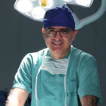 Slider image (2) Prof. Dr. Huseyin Sinan Clinic